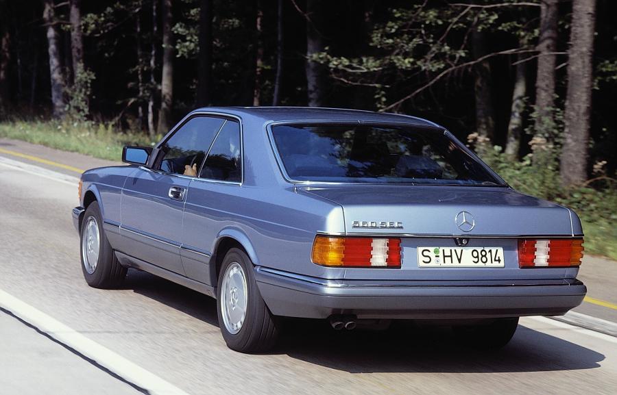 Mercedes-Benz 560 SEC (C126) 1985 года  (фото 8 из 35)